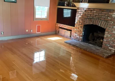 Efficient wooden floor molding